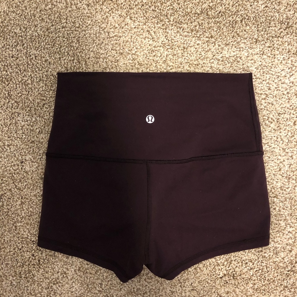 Lululemon Booty Short (Spandex)